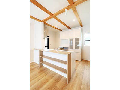 kitchen_1.jpg