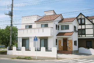 ユーロスタイルK(プロバンス風) 蓮正寺